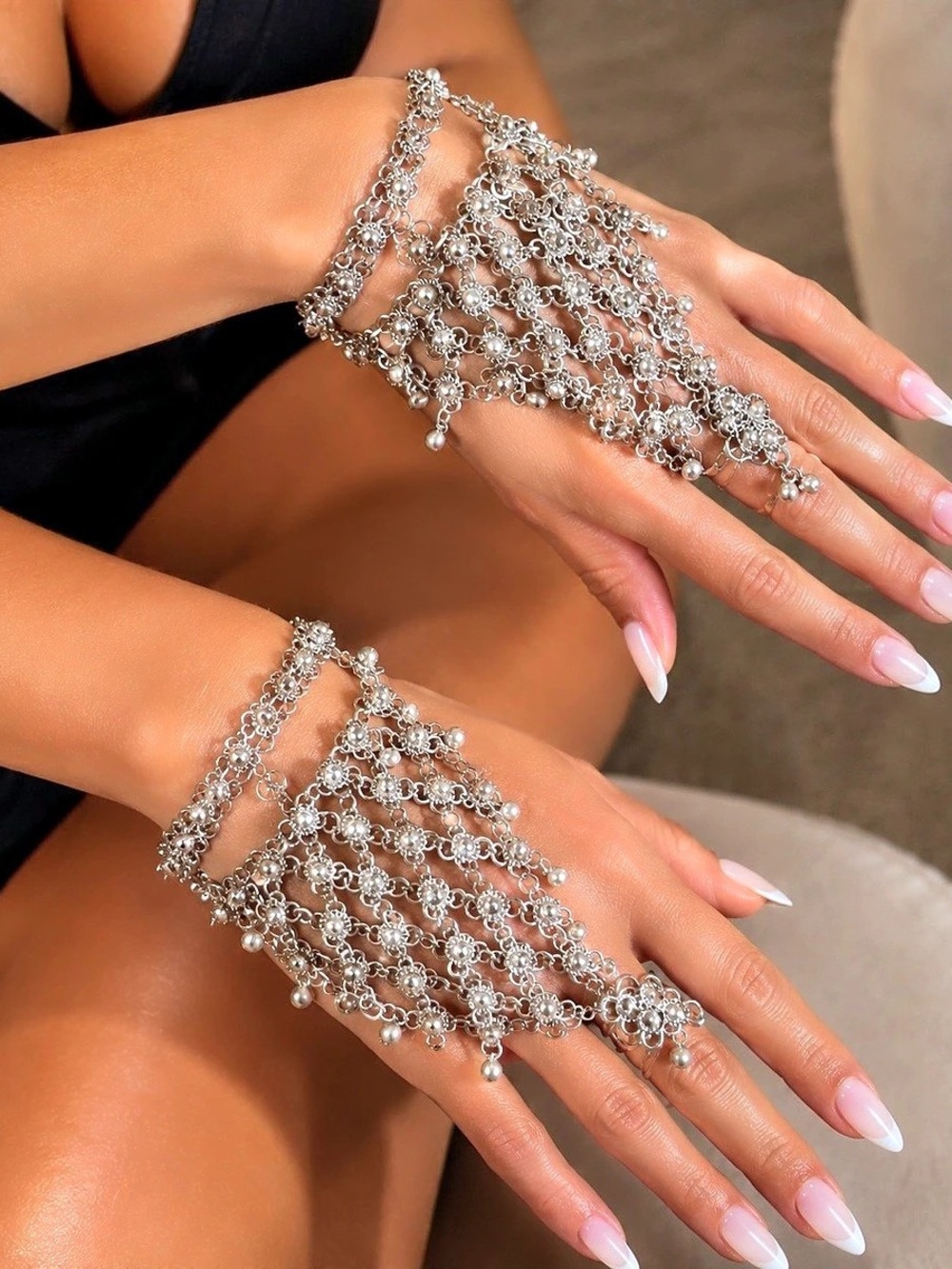 Silver Chain Hand Jewelry